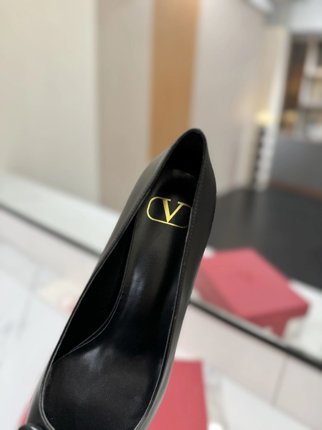 COCO-- V1859ti9o WW2S0Q63MZF0NO Heel height：4.5CM goatskin Calfskin item:E-X138C3027